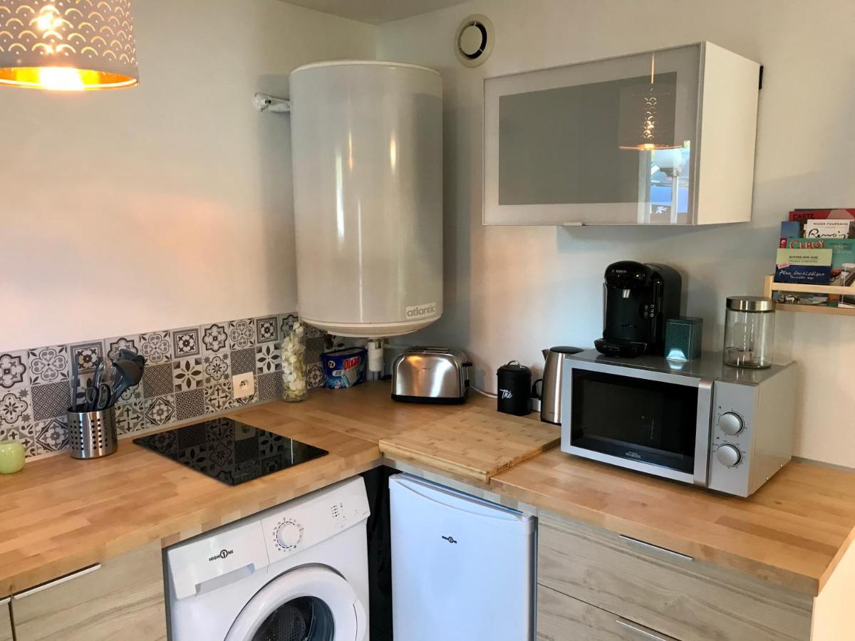 Le First Auversois Charmant Studio Avec Jardinet Apartment Bagian luar foto
